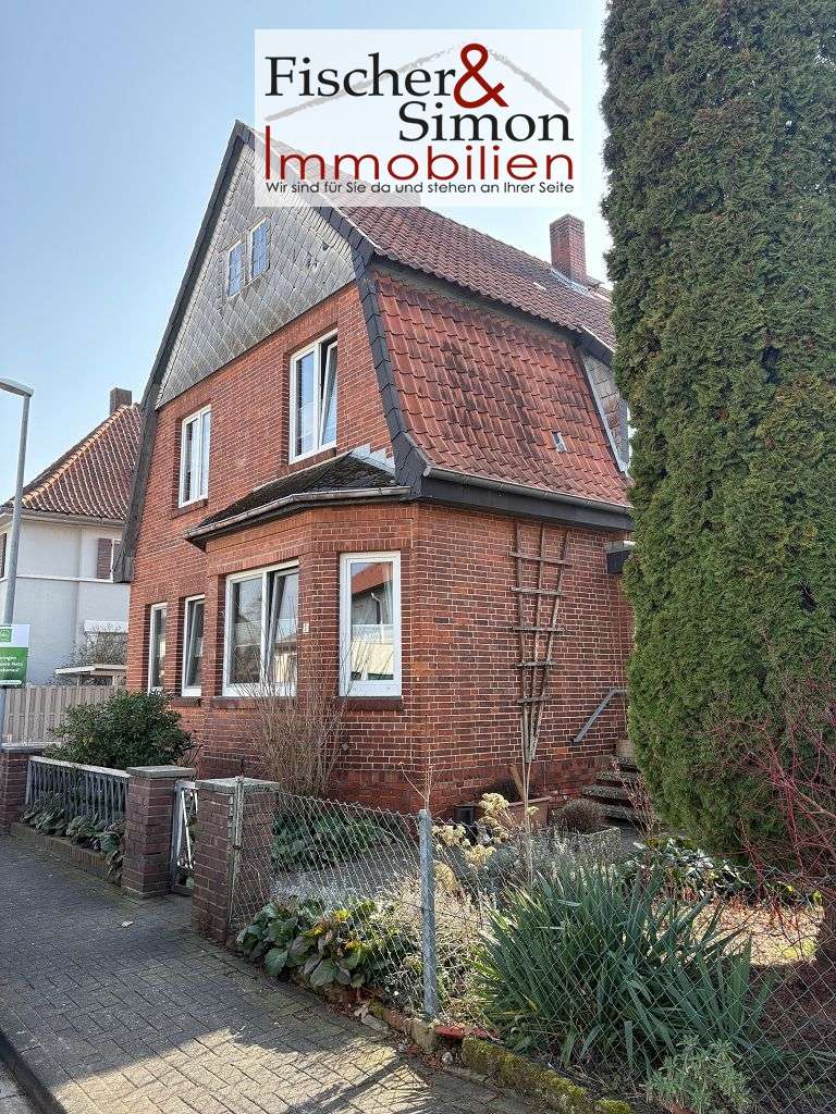 Immobilie in Liebenau - Liebenau-charmanter, laufend gut unterhaltener Altbau mit zuverlässigen Mietern und schönem Garten - Bild 0