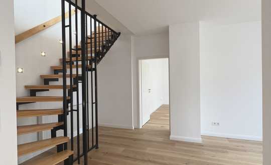 Zwei aufwendig sanierte Maisonettewohnungen im östlichen Ringgebiet!