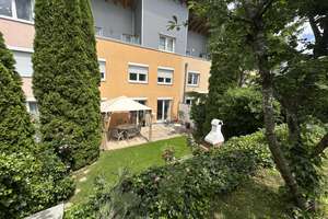 Atelier-Reihenmittelhaus in verkehrsberuhigter Bestlage Innenstadt Augsburg