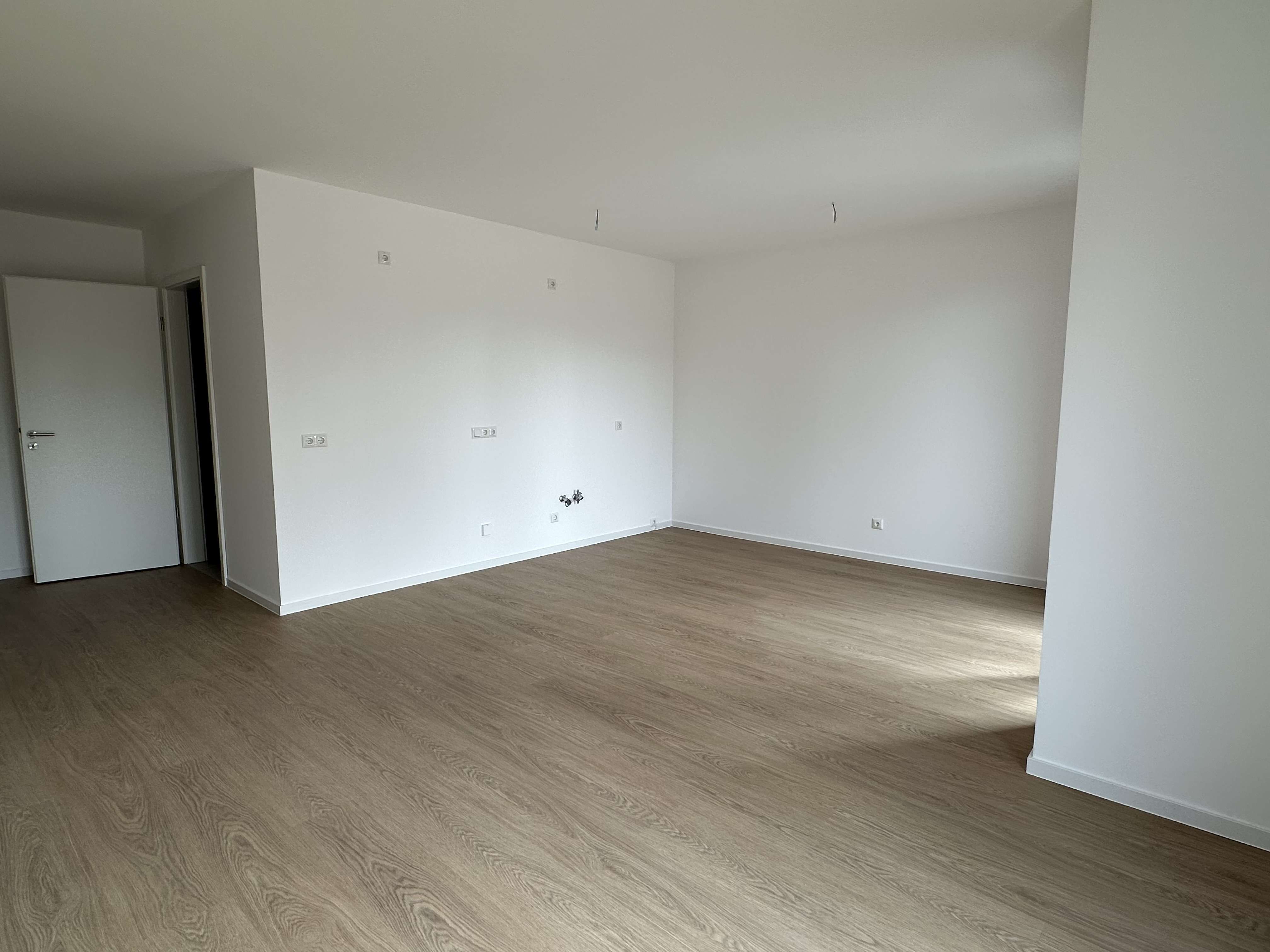 Immobilie in Peenemünde - Bezugsfertige 2 Zimmer Wohnung PKW-Stellplatz, barrierefrei, KfW 40 - Bild 0