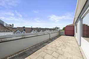 Traumhafte Penthouse-Wohnung mit Terrasse & EBK – ab sofort verfügbar – Reginfriedstraße 2, 81547 München – Vorschaubild 5