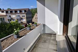 WÜrzburg: Eigentumswohnung Nähe Mainufer mit parkähnlichem Innenhof & Stellplatz - Oberste Etage – Die vollständige Adresse der Immobilie erhältst du vom Anbieter., 97084 Heidingsfeld, Würzburg – Vorschaubild 12