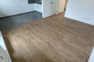 Sie suchen eine kleine gemütliche neue Wohnung mit einem großem Balkon? Dann habe ich das Richtige! – Badeteichstr. 50, 39126 Rothensee, Magdeburg – Vorschaubild 2