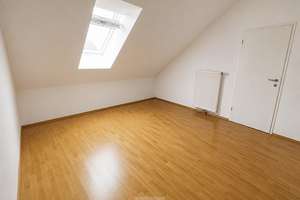Historisches Unikat mit eigenem Stellplatz – Maisonette mitten in der Regensburger Altstadt – 93047 Innenstadt, Regensburg – Vorschaubild 5