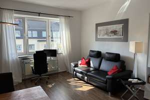 Helle und ruhige 2-Zimmer-Wohnung in Bestlage – Schirmerstraße 20, 40211 Pempelfort, Düsseldorf – Vorschaubild 1