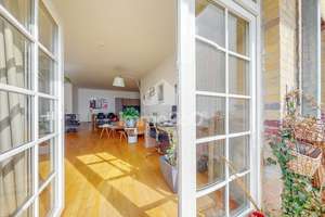 Großzügige Altbauwohnung mit Wohnküche, Balkon und flexiblem Grundriss – Die vollständige Adresse der Immobilie erhältst du vom Anbieter., 10437 Prenzlauer Berg, Berlin – Vorschaubild 2