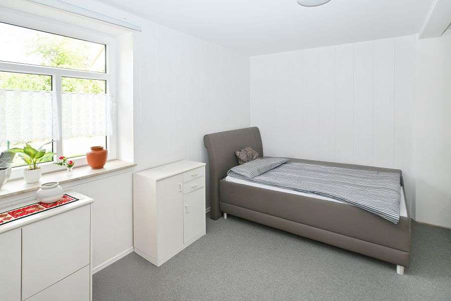 Immobilie in Ahnsbeck - Celle - Ahnsbeck: Großzügiges Mehrfamilienhaus in idyllischer Lage! - Bild 6