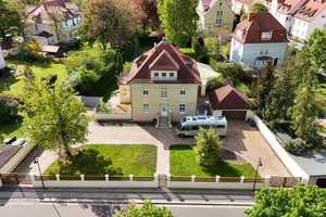 Exklusive Villa in Gartenstadt mit großem Grundstück und Pool bei Leipzig und Halle – Saalekreis – Vorschaubild 1