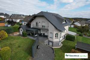 Eifel/Gevenich: Eindrucksvolles Einfamilienhaus – Ideal für große Familien – Die vollständige Adresse der Immobilie erhältst du vom Anbieter., 56825 Gevenich – Vorschaubild 1