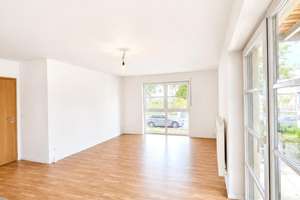 Attraktive, renovierte Ergeschosswohnung mit Tiefgarage in Top-Lage nahe Uni / FOS /BOS  – Die vollständige Adresse der Immobilie erhältst du vom Anbieter., 93053 Galgenberg, Regensburg – Vorschaubild 3