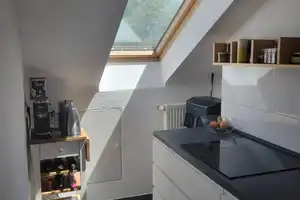 Möblierte 2-Zimmer-Wohnung in Köln-Bayenthal, 1050€ warm, saniert – Hebbelstr. 46, 50968 Köln – Vorschaubild 11