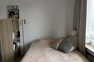 Nachmieter/in gesucht — Helle 1,5-Zimmer-Wohnung mit EBK & großem Balkon in ruhiger Lage – Niersteiner Weg 15, 40229 Eller, Düsseldorf – Vorschaubild 3