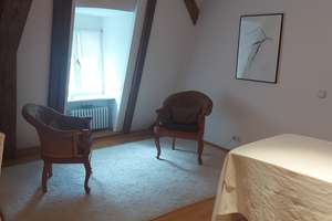 Altstadt Regensburg, Bismarckplatz: Großzügige 2 1/2 Zimmer-Dachgeschoss Wohnung mit großer Galerie – Die vollständige Adresse der Immobilie erhältst du vom Anbieter., 93047 Innenstadt, Regensburg – Vorschaubild 11