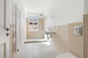 Altbauwohnung im Prenzlauer Berg - Freundliche 3-Zimmerwohnung mit Balkon – Esmarchstraße 8, 10407 Prenzlauer Berg, Berlin – Vorschaubild 6