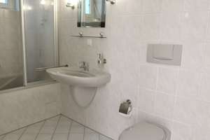 Wohnen wie im Urlaub - mit ganzjährigem Pool, Garage & Loggia – Die vollständige Adresse der Immobilie erhältst du vom Anbieter., 30627 Misburg-Nord, Hannover – Vorschaubild 5
