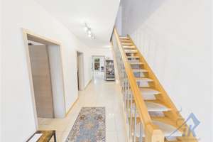 IK | Weilerbach: Komfortables Wohnen auf höchstem Niveau – Haus mit Aufzug & barrierefreiem Konzept – Die vollständige Adresse der Immobilie erhältst du vom Anbieter., 67685 Weilerbach – Vorschaubild 3