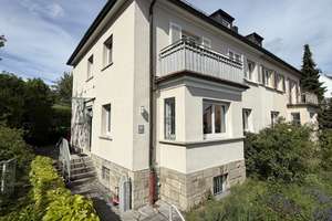 Stilvolle, sonnendurchflutete DHH mit tollem Garten in der Nähe Uniklinik