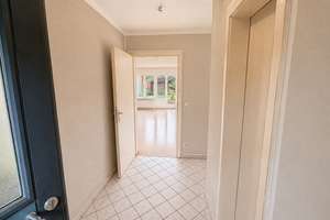 Wohnen im Grünen: Großzügiges Reihenmittelhaus mit ruhigem Garten nahe Berlin – Fidusallee 66, 15569 Woltersdorf – Vorschaubild 3