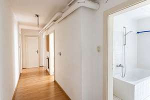 Renovierungsbedürftige 2-Zimmer-Wohnung unweit des Josephsplatzes in München – Die vollständige Adresse der Immobilie erhältst du vom Anbieter., 80798 Neuschwabing, München – Vorschaubild 5