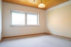 MG-Schelsen: Freistehender Bungalow mit Garten und zwei Garagen – Die vollständige Adresse der Immobilie erhältst du vom Anbieter., 41238 Schelsen, Mönchengladbach – Vorschaubild 4