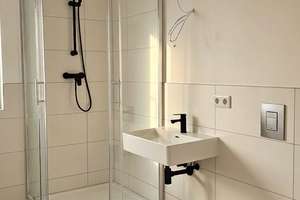 Erstbezug: Lichtdurchflutete neu erbaute Dachgeschosswohnung über dem Norden Ingolstadts