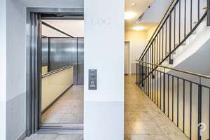 Wohnen in hochwertigem Ambiente mit internationalem Flair. 3 Zi-Wohnung in den Heinrich-Heine-Gärten – Die vollständige Adresse der Immobilie erhältst du vom Anbieter., 40549 Heerdt, Düsseldorf – Vorschaubild 23