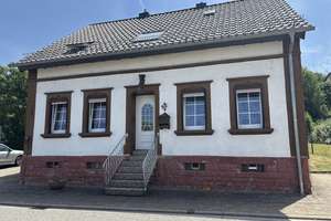 1-2 Familienhaus mit idyllischem Garten in Nanzdietschweiler – Die vollständige Adresse der Immobilie erhältst du vom Anbieter., 66909 Nanzdietschweiler – Vorschaubild 2