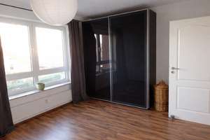 Gut geschnittene 2-Zimmer-Wohnung mit Tiefgaragenstellplatz und Balkon in Hannover-Davenstedt – Die vollständige Adresse der Immobilie erhältst du vom Anbieter., 30455 Davenstedt, Hannover – Vorschaubild 4