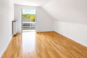 A home with character that can be expanded to up to 285 m² of living space – Die vollständige Adresse der Immobilie erhältst du vom Anbieter., 53343 Wachtberg – Vorschaubild 10