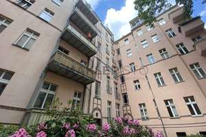 Schöne 2-Zimmer-Wohnung mit Balkon im Herzen des Prenzlauer Bergs – Pasteurstraße 13, 10407 Prenzlauer Berg, Berlin – Vorschaubild 1