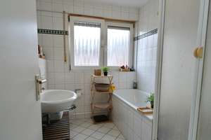 Split- Level- Reihenmittelhaus mit Garten und Garage in MG- Lürrip!
Ab 01.09.2025 bezugs – Die vollständige Adresse der Immobilie erhältst du vom Anbieter., 41065 Lürrip, Mönchengladbach – Vorschaubild 7