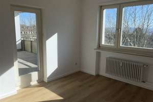Helle und ruhig gelegene 5 Zi. Whg. - näche Uni!  – Die vollständige Adresse der Immobilie erhältst du vom Anbieter., 34125 Fasanenhof, Kassel – Vorschaubild 8
