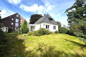 Sanierungsbedürftiges Einfamilienhaus auf einem großen Grundstück – Die vollständige Adresse der Immobilie erhältst du vom Anbieter., 26123 Donnerschwee, Oldenburg (Oldenburg) – Vorschaubild 2