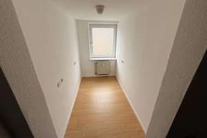 Attraktive 9-Zimmer-Wohnung mit Einbauküche in zentraler Lage von Gelsenkirchen – Fürstinnenstraße 32, 45883 Feldmark, Gelsenkirchen – Vorschaubild 21
