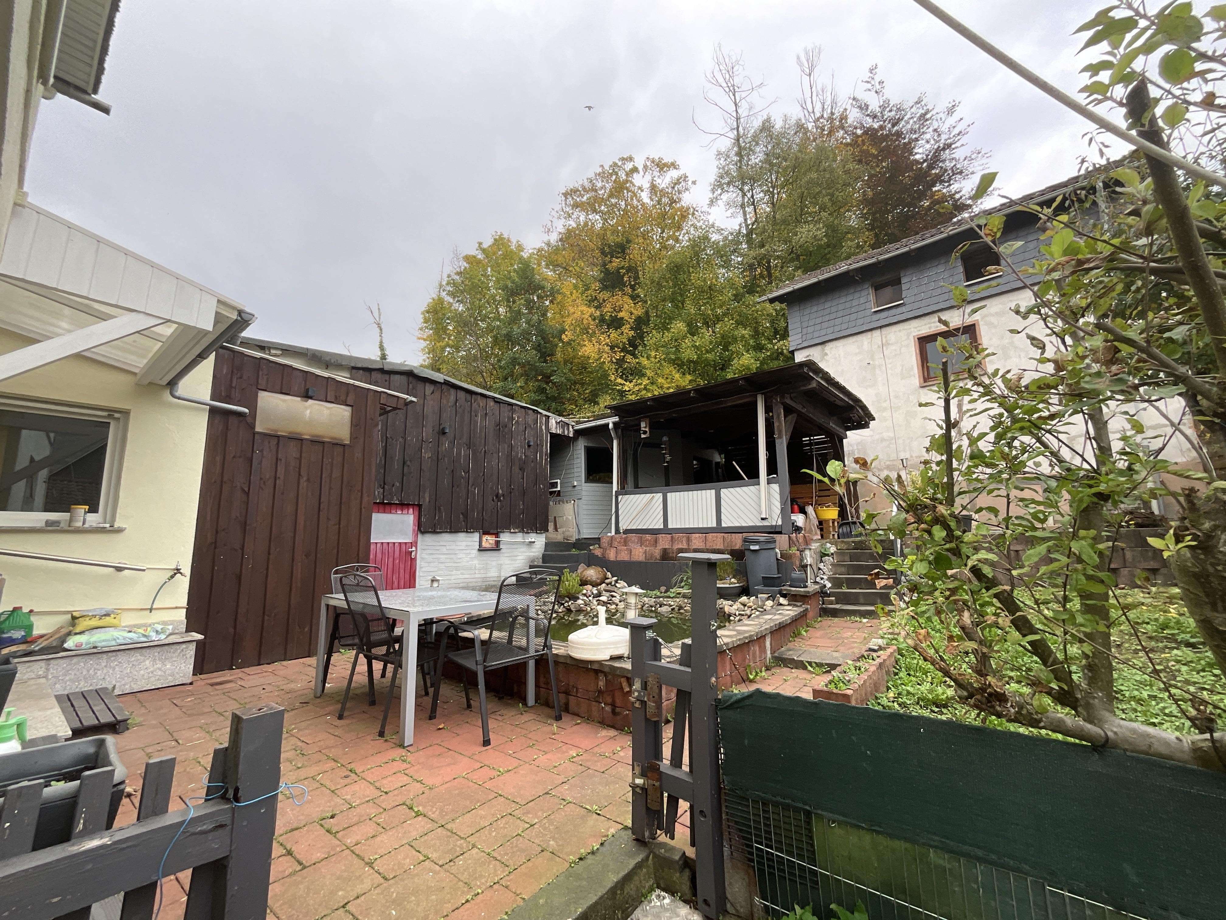 Teilweise modernisiert! Großes Wohnhaus mit viel Potential in Brachbach * Garage, Garten...., Altenkirchen Westerwald Kreis – Bild 4