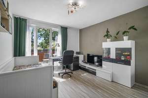 Gepflegte 3-Zimmer-Wohnung mit großem Dachboden und sonnigem Balkon – Die vollständige Adresse der Immobilie erhältst du vom Anbieter., 28309 Hemelingen (Ortsteil), Bremen – Vorschaubild 8