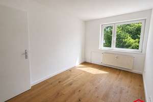Modernisierte 3-Zimmer-Wohnung mit Balkon und Blick ins Grüne – 60488 Hausen, Frankfurt am Main – Vorschaubild 3