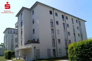 3-Zimmer-Wohnung mit Dachterrasse in S-Bahn-Nähe