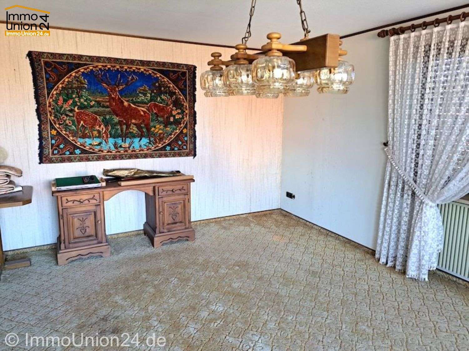 Immobilie in Spalt - TOP 220 qm Ein- Zweifamilienhaus mit Ausbaureserve im Dachgeschoss und 2 Garagen auf 1.320 qm Grund - Bild 7