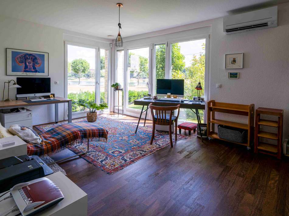 Arbeitszimmer