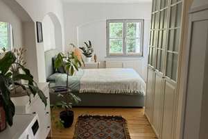 Helle 3 Zimmer-Altbauwohnung mit Balkon und schönen Holzdielen und Gartenmitbenutzung! Lange Gasse – Lange Gasse 16, 86152 Georgs- und Kreuzviertel, Augsburg – Vorschaubild 5