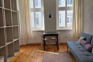 Stilvolle 2-Zimmer-Wohnung mit klassischem Altbaucharme – Stettiner Straße 30, 13357 Gesundbrunnen, Berlin – Vorschaubild 1