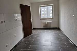 Renovierte 3-Zimmer-Wohnung sucht neuen Mieter – Mohrhennsfeld 34, 42369 Ronsdorf, Wuppertal – Vorschaubild 2
