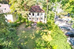 Charmantes Einfamilienhaus in Grunewald: 6 Zimmer, großer Garten und Garage direkt am Roseneck – 14193 Grunewald, Berlin – Vorschaubild 21