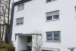 Helle und gut geschnittene 2-Zimmer-Etagenwohnung in gepflegtem Mehrfamilienhaus zu vermieten