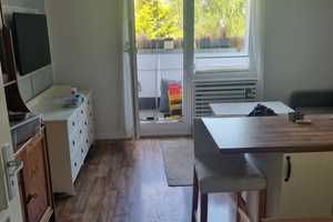 helle 1,5-Zimmer-Wohng., Pempelfort, 3. OG – Düsselthaler Str. 18, 40211 Düsseldorf – Vorschaubild 2