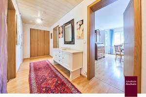Halbhöhenlage S-Nord: Großzügige 4-Zi.-Wohnung, 2 Balkone, Parkett & Einbauküche +++ – Azenbergstraße 34, 70175 Relenberg, Stuttgart – Vorschaubild 23