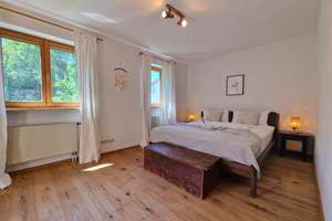 Ansprechendes 6-Zimmer-Einfamilienhaus in Altperlach mit EBK, Terrasse, Balkon, Garten – 81737 Altperlach, München – Vorschaubild 16