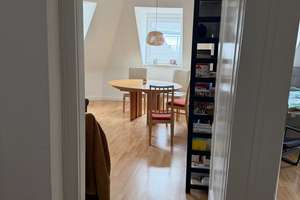 Charmante 2-Zimmer-Altbauwohnung in bester Lage von Nürnberg – ruhig, zentral und toller Hinterhof – Krellerstraße 7, 90489 Wöhrd, Nürnberg – Vorschaubild 7
