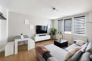 Nähe Stadtgarten: Schön geschnittene 3 Zimmerwohnung mit guter Ausstattung und Balkon – Roßstr. 236, 47798 Stadtmitte, Krefeld – Vorschaubild 3